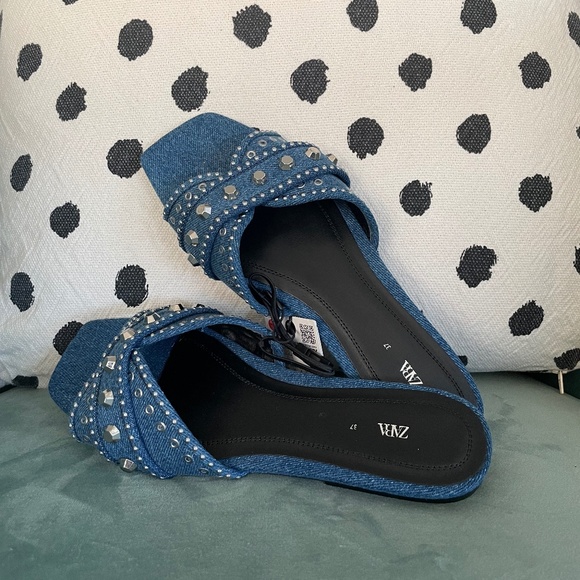 Zara denim stud slide sandals - Size 6.5 - 1603/210 - Picture 2 of 4